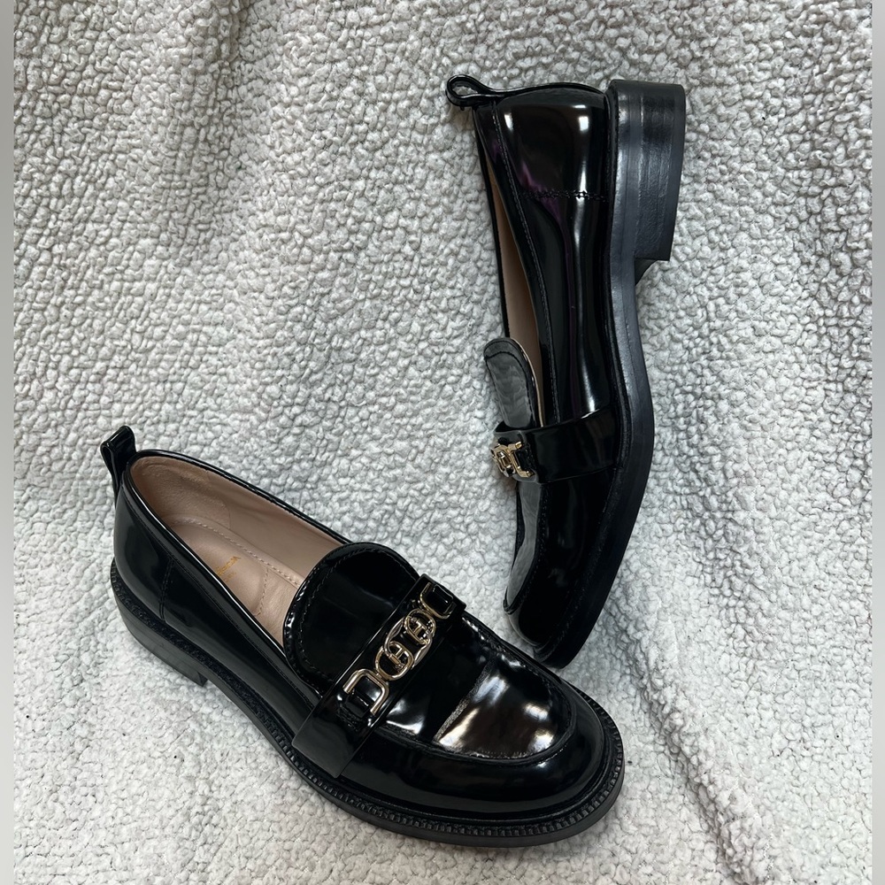 NWOB Sam Edelman Black Loafers Mixed Silver Gold Hardware